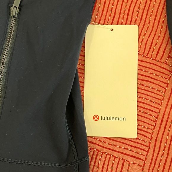 Lululemon Athletica women’s size 12 dark Blue Define Nulu Jacket New with tags - Picture 2 of 16